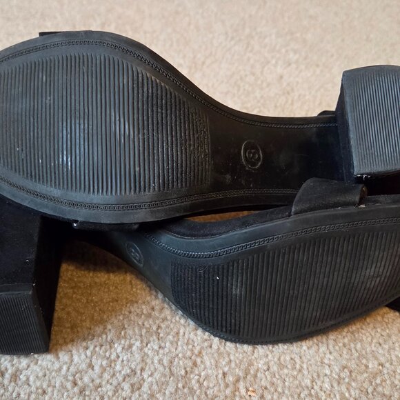 A New Day Black Block Heels Size 8 *Spring Clearance* - Picture 2 of 4